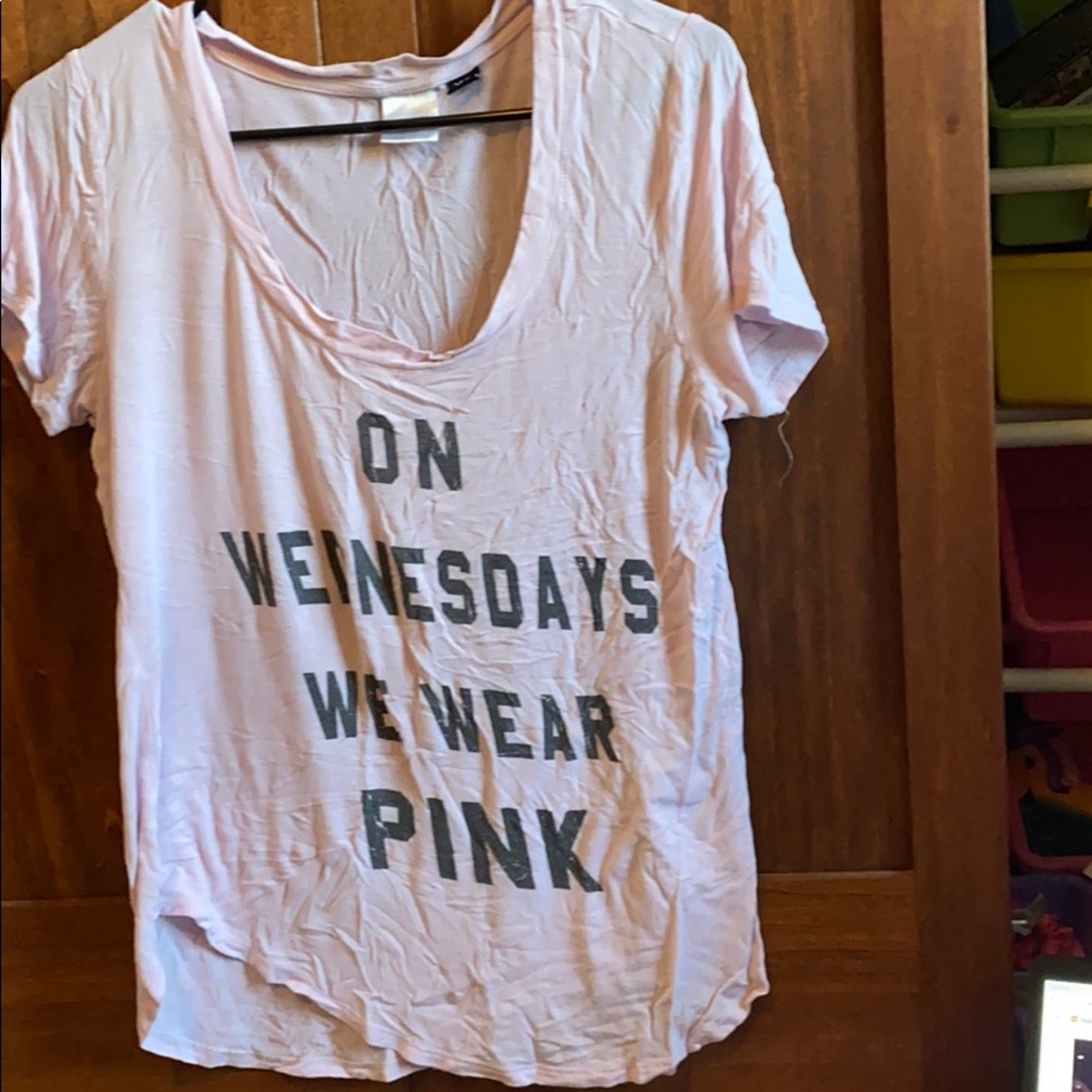 Light pink tee